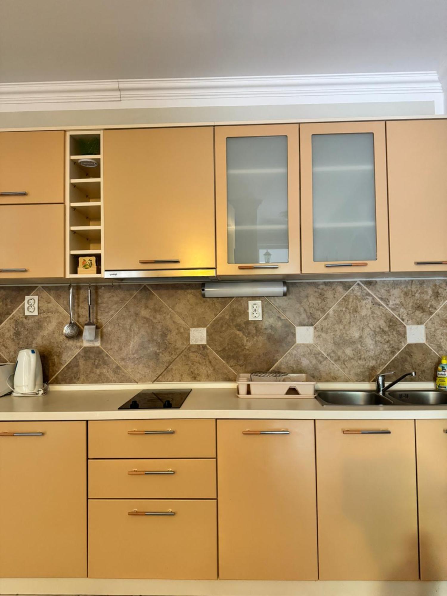 Carine Garden Apartment Рисан Екстериор снимка