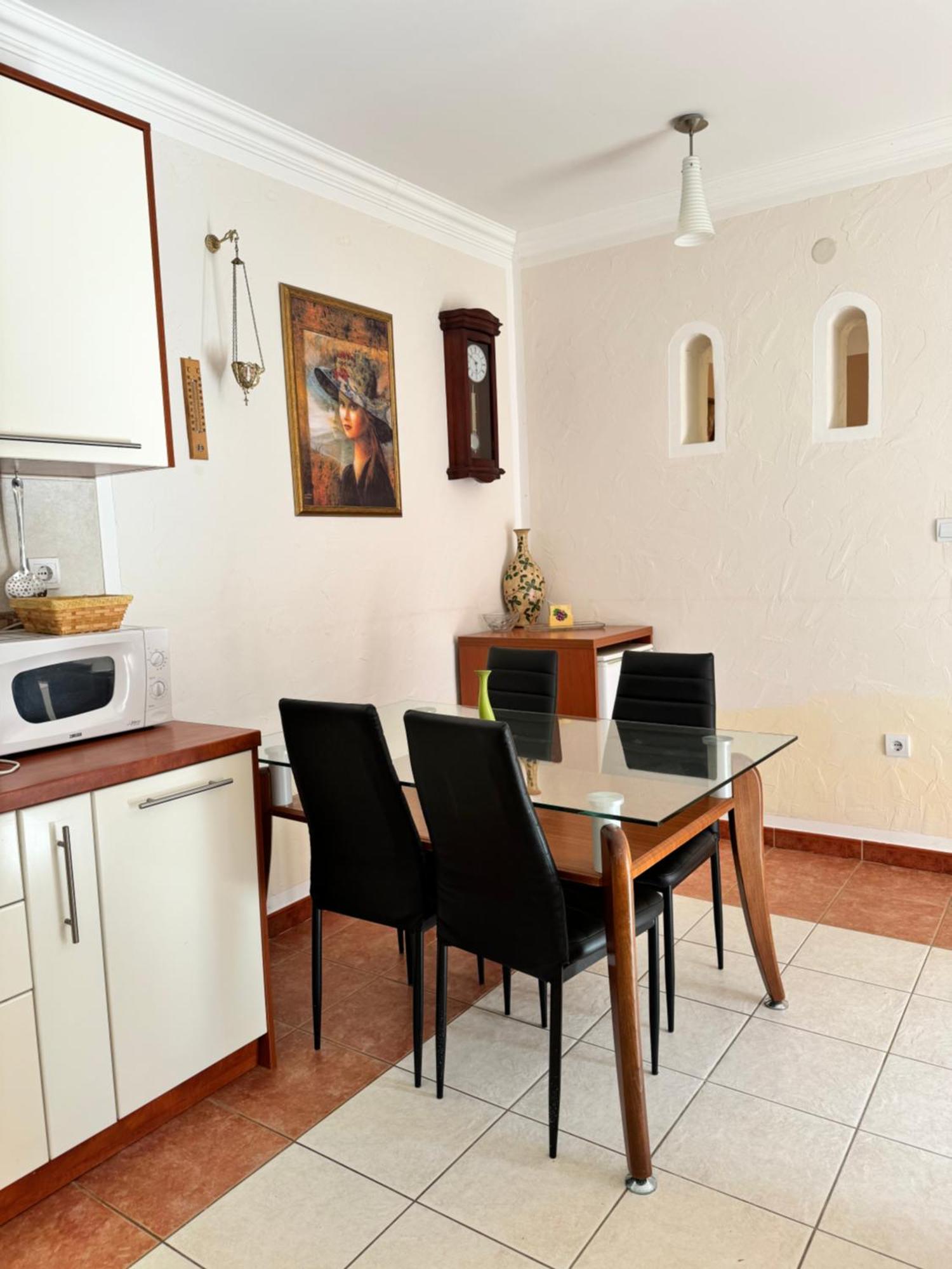 Carine Garden Apartment Рисан Екстериор снимка